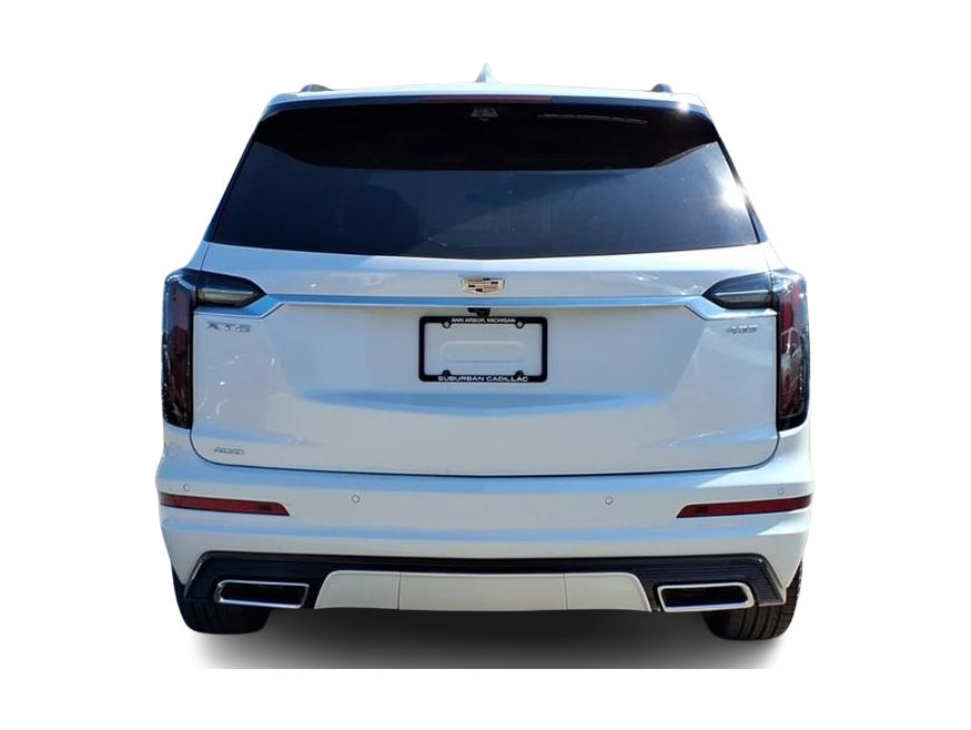 Thumbnail: 2025 Cadillac XT6 - 4