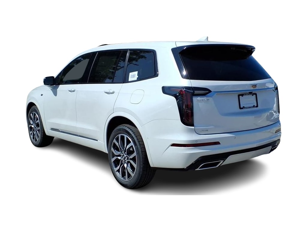 Thumbnail: 2025 Cadillac XT6 - 3