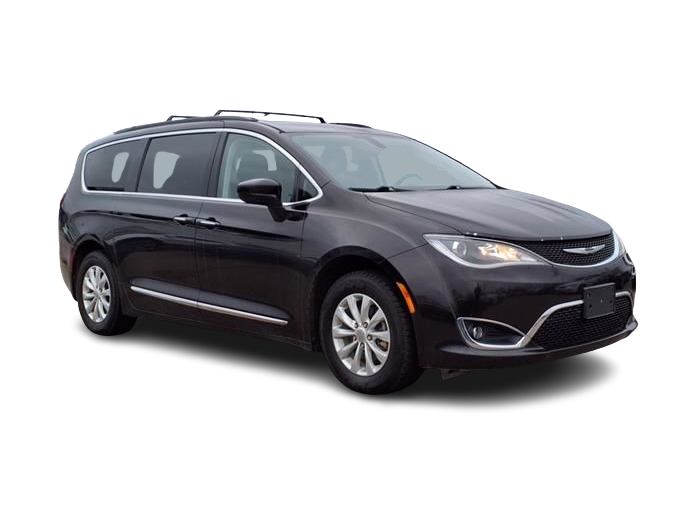 2017 Chrysler Pacifica Touring L 16