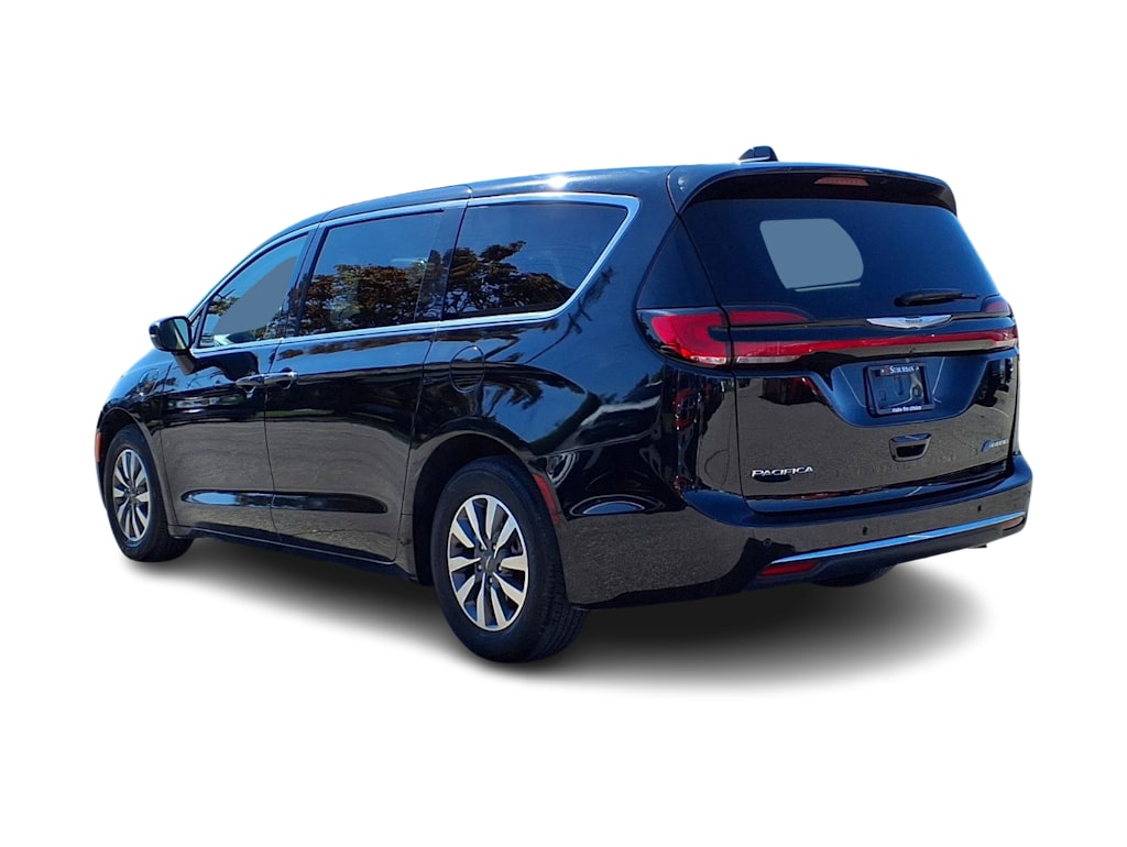Thumbnail: 2024 Chrysler Pacifica - 4