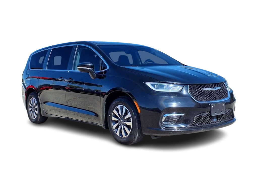 Thumbnail: 2024 Chrysler Pacifica - 17