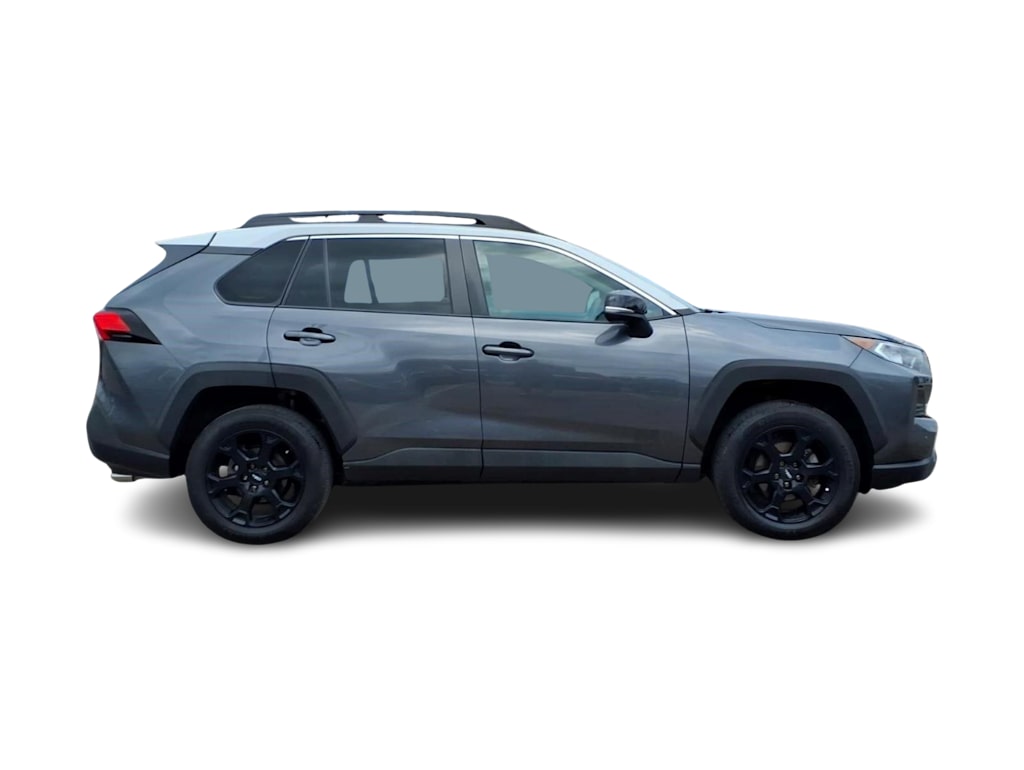 Thumbnail: 2020 Toyota RAV4 - 17