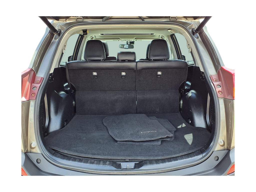 Thumbnail: 2014 Toyota RAV4 - 16