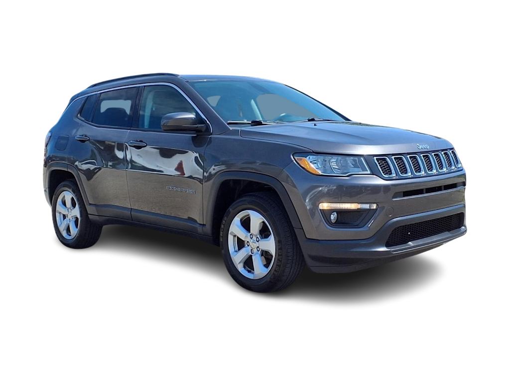 Thumbnail: 2018 Jeep Compass - 17