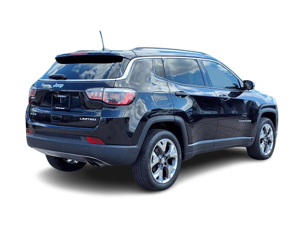 Thumbnail: 2018 Jeep Compass - 18