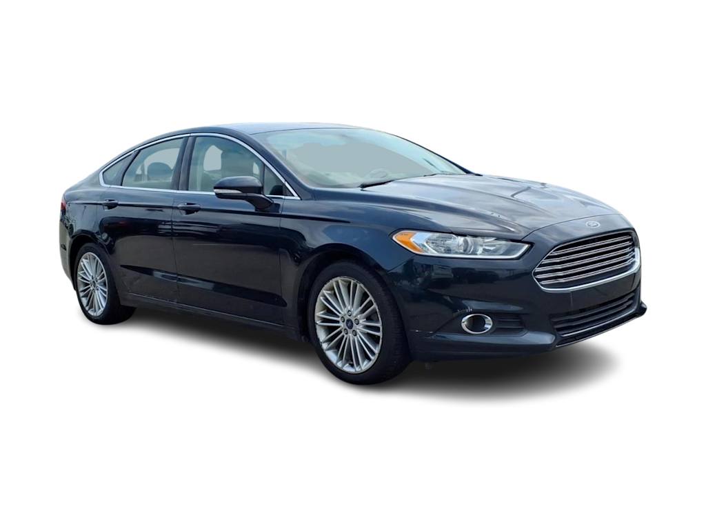 Thumbnail: 2014 Ford Fusion - 16
