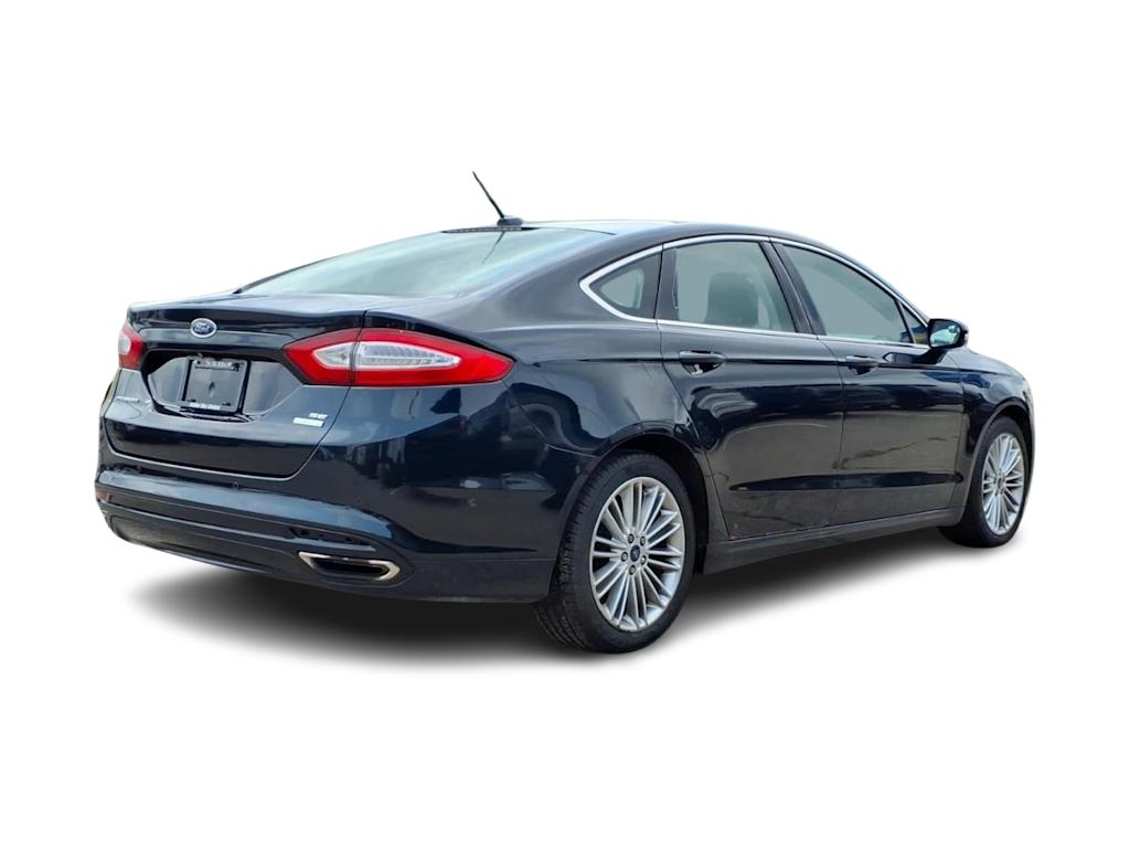 Thumbnail: 2014 Ford Fusion - 17