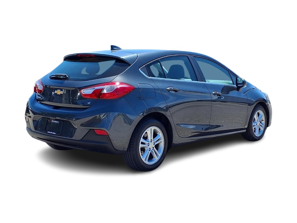 Thumbnail: 2018 Chevrolet Cruze - 18