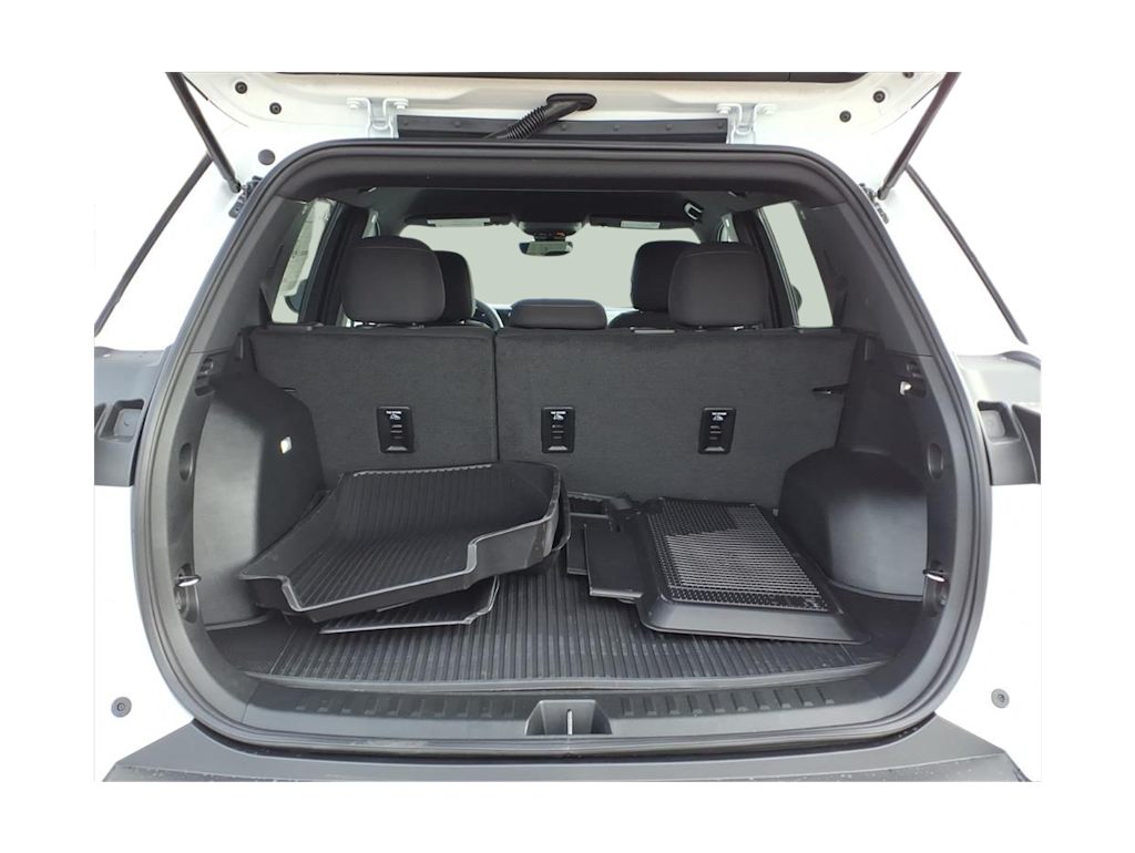 Thumbnail: 2026 Chevrolet Equinox - 13