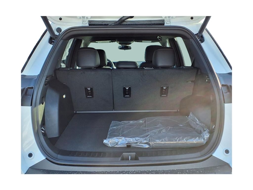 Thumbnail: 2026 Chevrolet Equinox - 17