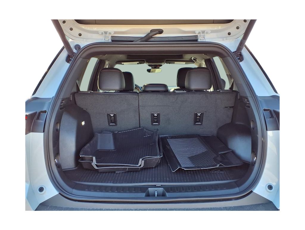 Thumbnail: 2026 Chevrolet Equinox - 13