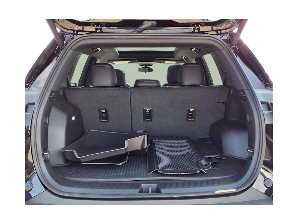 Thumbnail: 2027 Chevrolet Equinox - 12