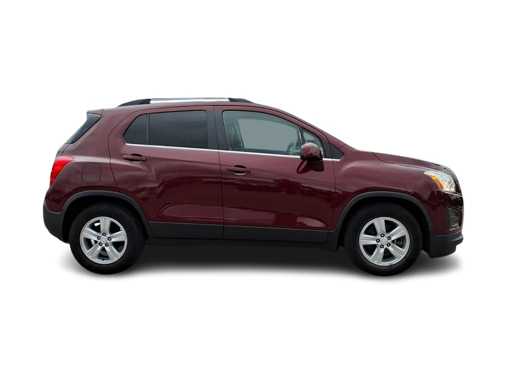 Thumbnail: 2016 Chevrolet Trax - 16