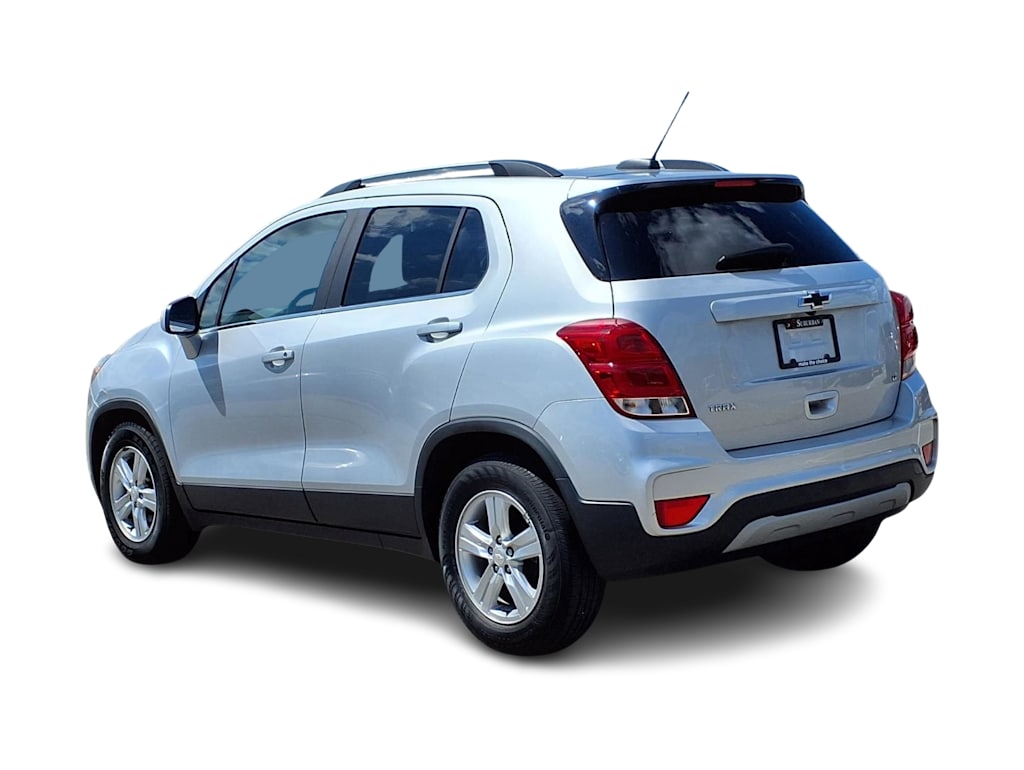 Thumbnail: 2018 Chevrolet Trax - 4