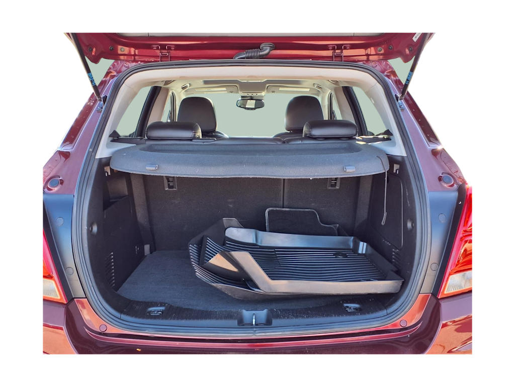 Thumbnail: 2017 Chevrolet Trax - 14