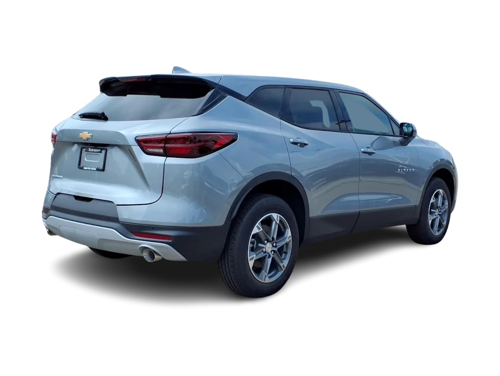Thumbnail: 2026 Chevrolet Blazer - 15