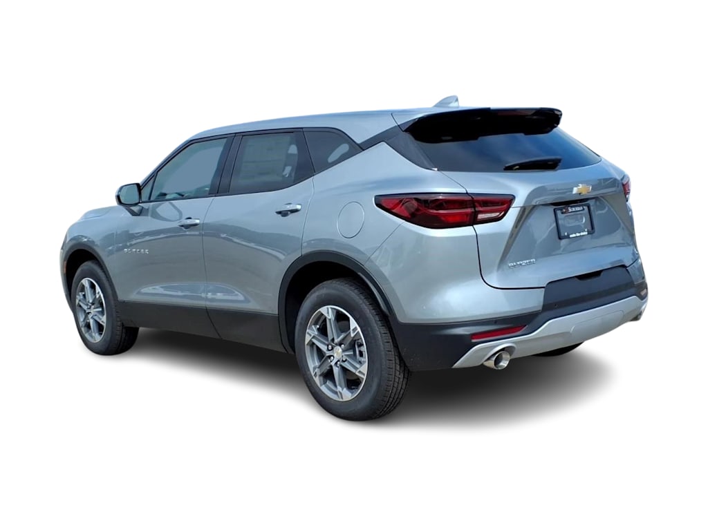 Thumbnail: 2026 Chevrolet Blazer - 3