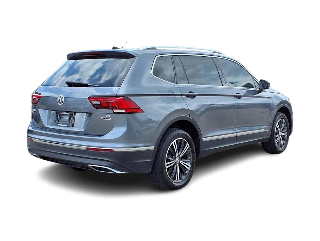 Thumbnail: 2018 Volkswagen Tiguan - 18