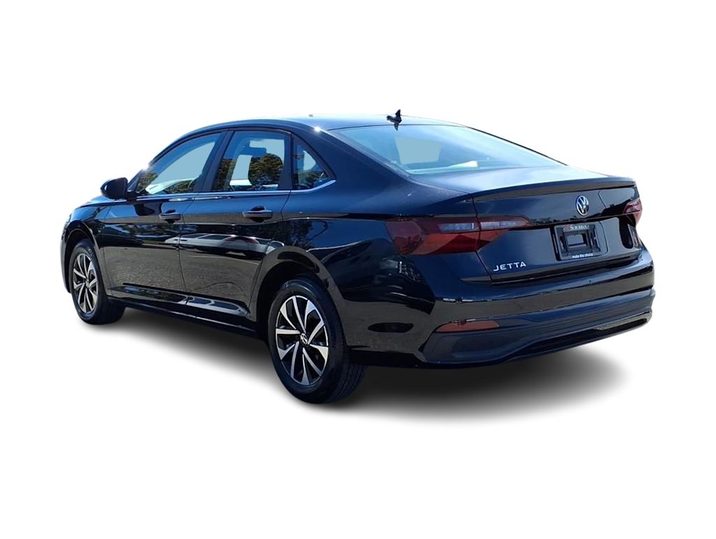 Thumbnail: 2023 Volkswagen Jetta - 4