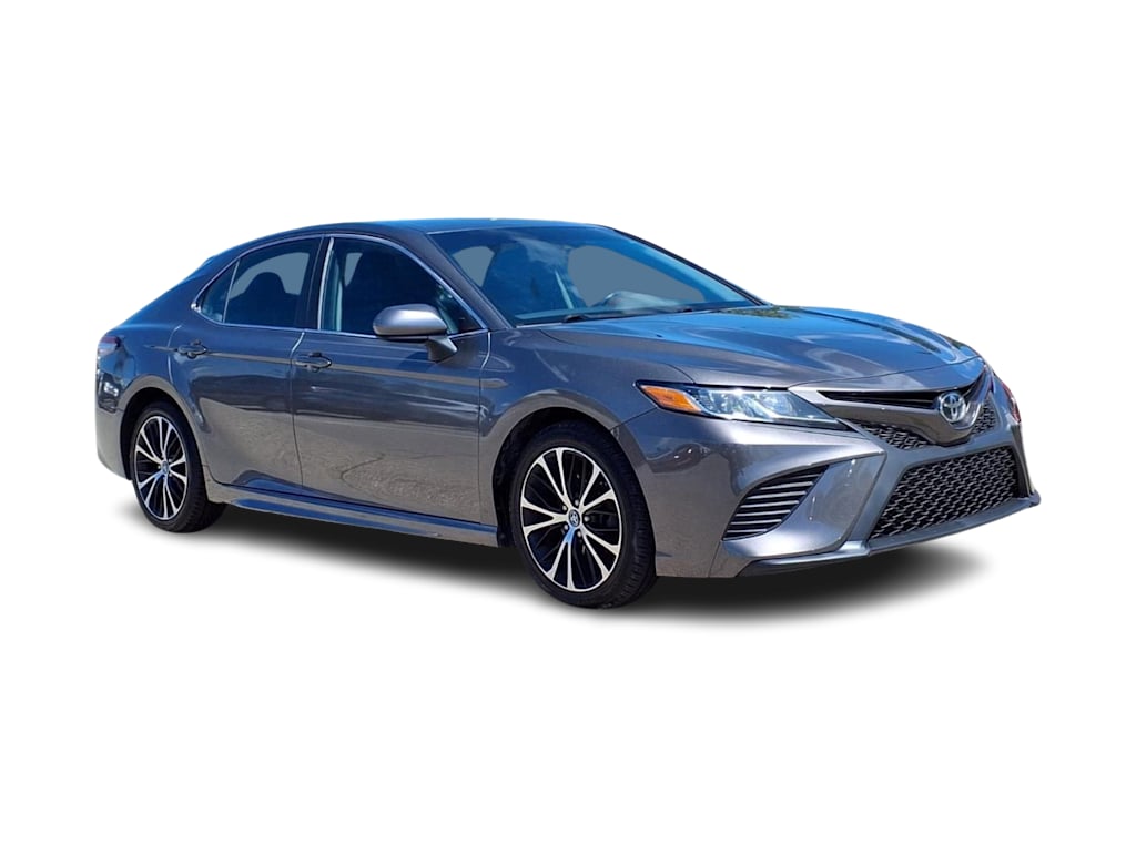 Thumbnail: 2019 Toyota Camry - 14