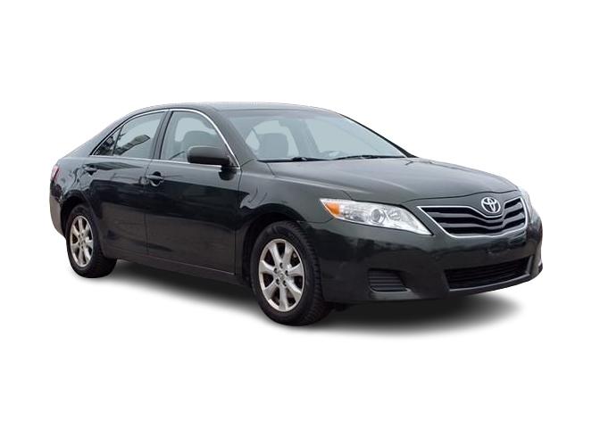 2011 Toyota Camry LE 16