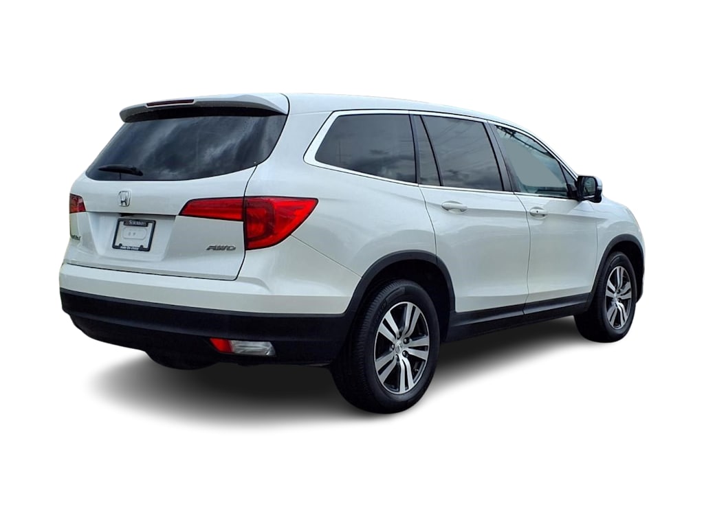 Thumbnail: 2016 Honda Pilot - 18