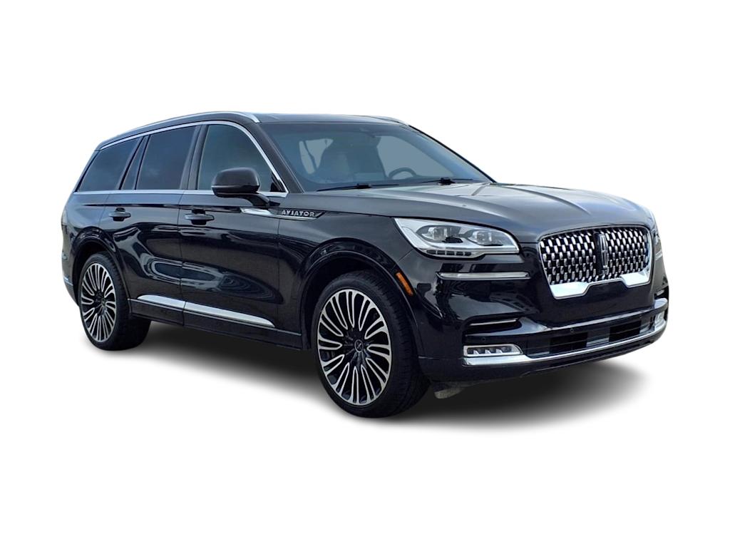 Thumbnail: 2023 Lincoln Aviator - 16