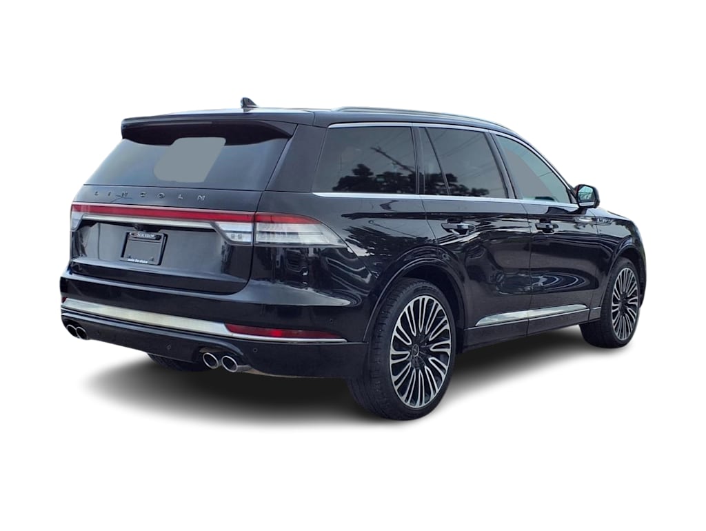 Thumbnail: 2023 Lincoln Aviator - 18