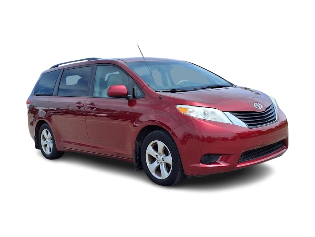 Thumbnail: 2012 Toyota Sienna - 13