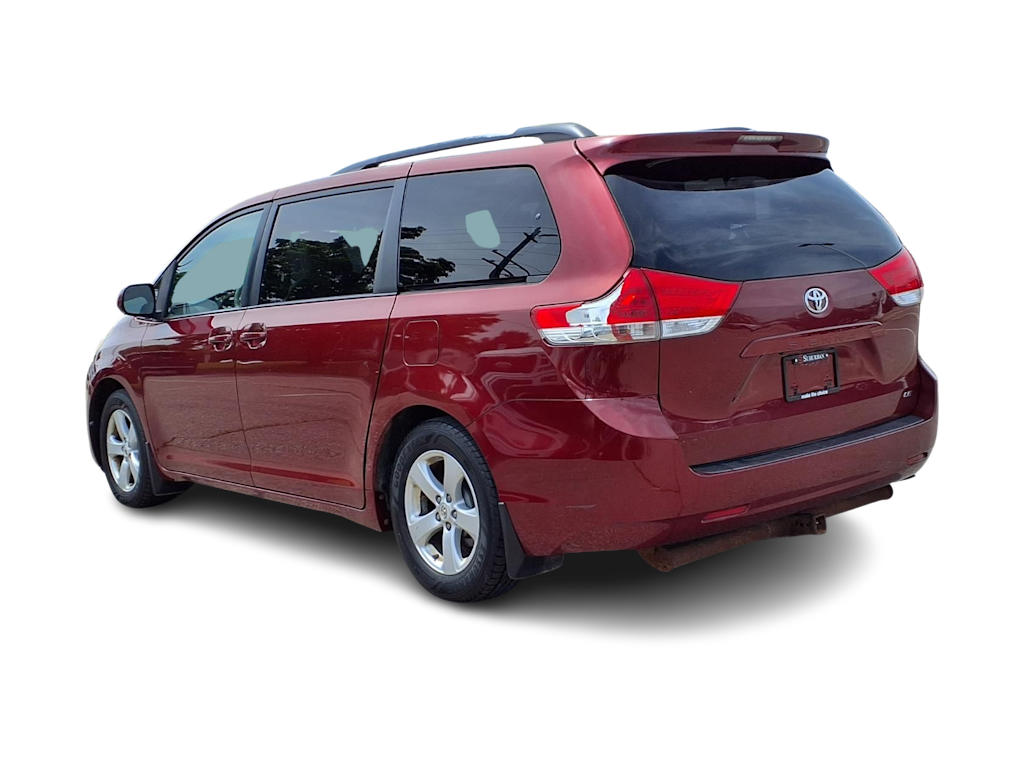 Thumbnail: 2012 Toyota Sienna - 3