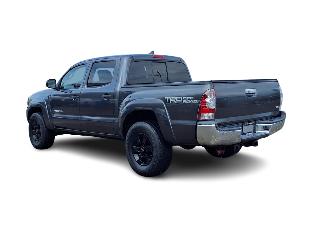 Thumbnail: 2015 Toyota Tacoma - 4