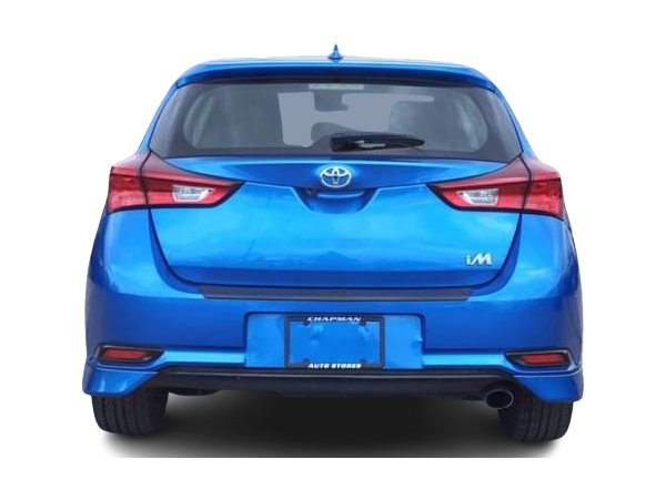 2018 Toyota Corolla iM  5