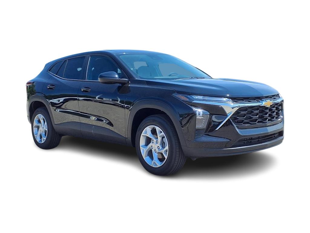 Thumbnail: 2026 Chevrolet Trax - 15
