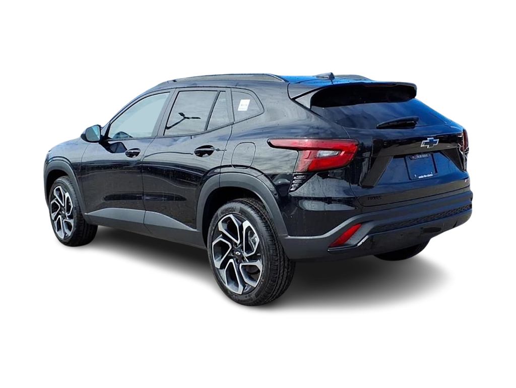 Thumbnail: 2026 Chevrolet Trax - 3