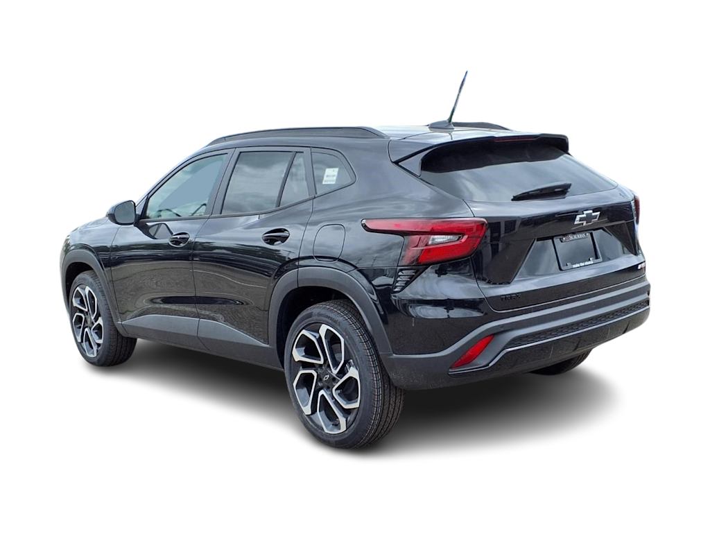 Thumbnail: 2026 Chevrolet Trax - 3