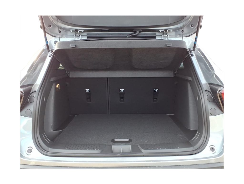 Thumbnail: 2026 Chevrolet Trax - 13