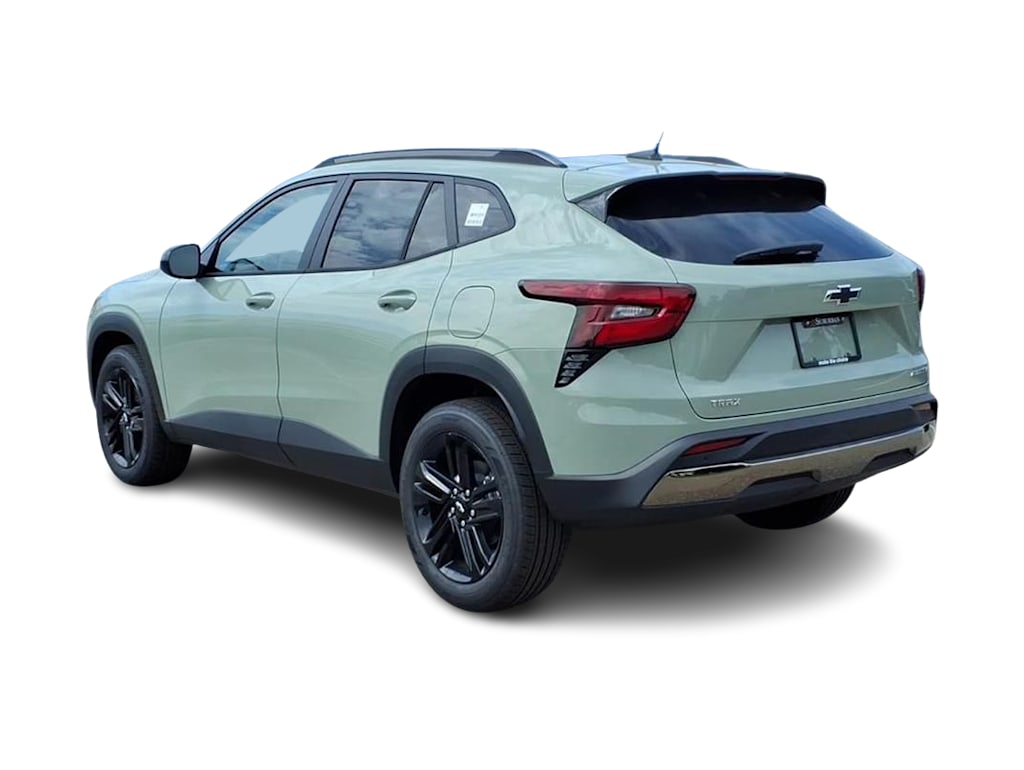 Thumbnail: 2026 Chevrolet Trax - 3