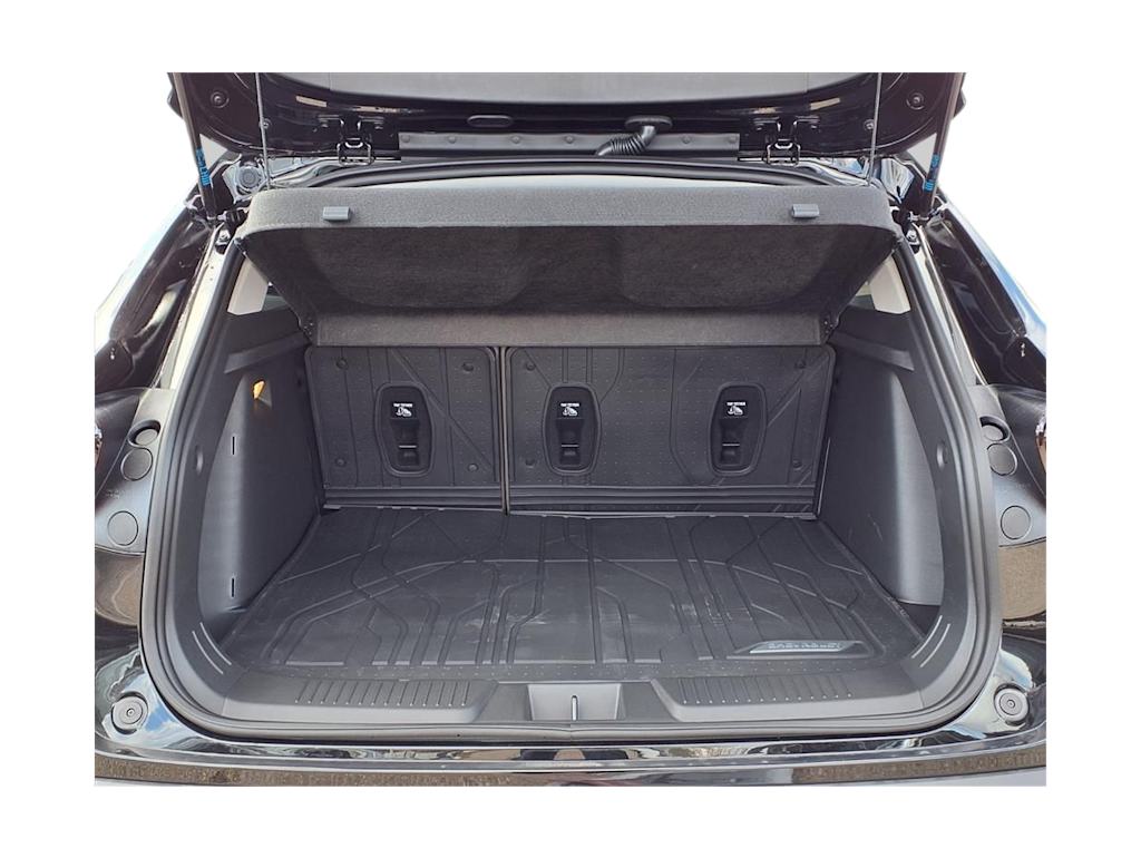 Thumbnail: 2026 Chevrolet Trax - 12