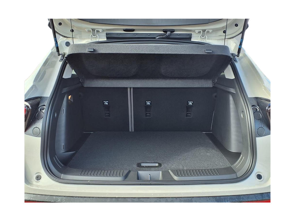 Thumbnail: 2026 Chevrolet Trax - 14