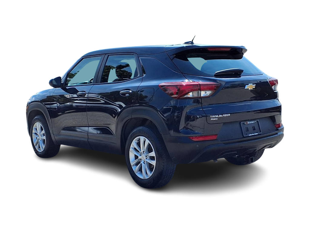 Thumbnail: 2021 Chevrolet TrailBlazer - 4