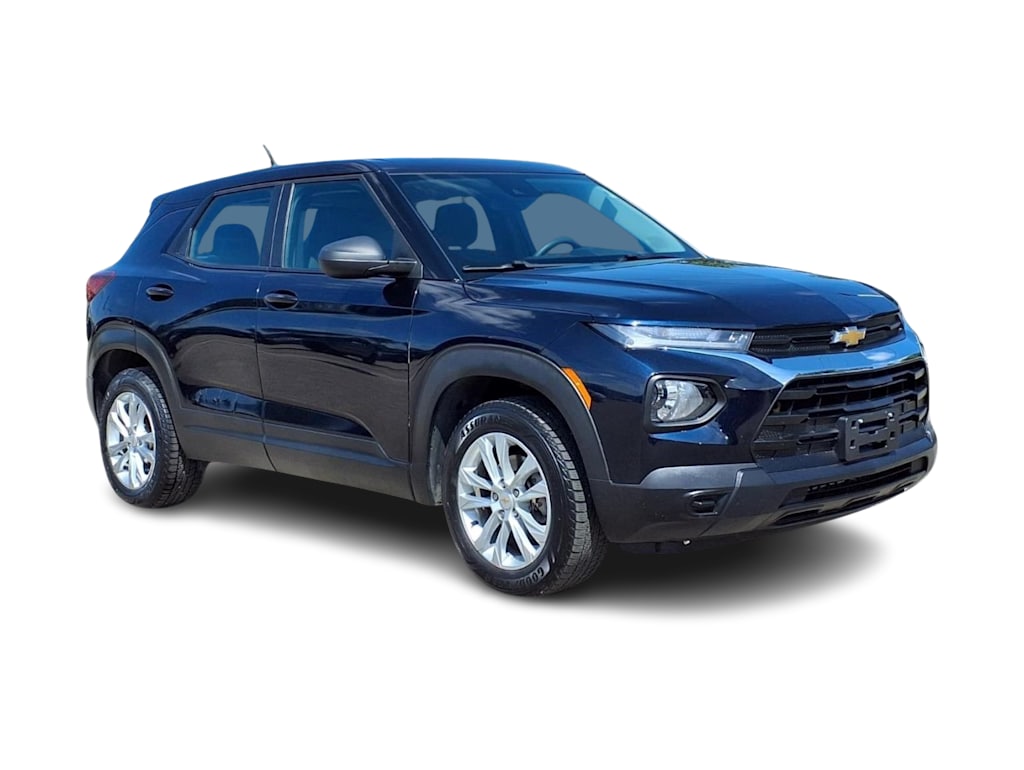 Thumbnail: 2021 Chevrolet TrailBlazer - 17