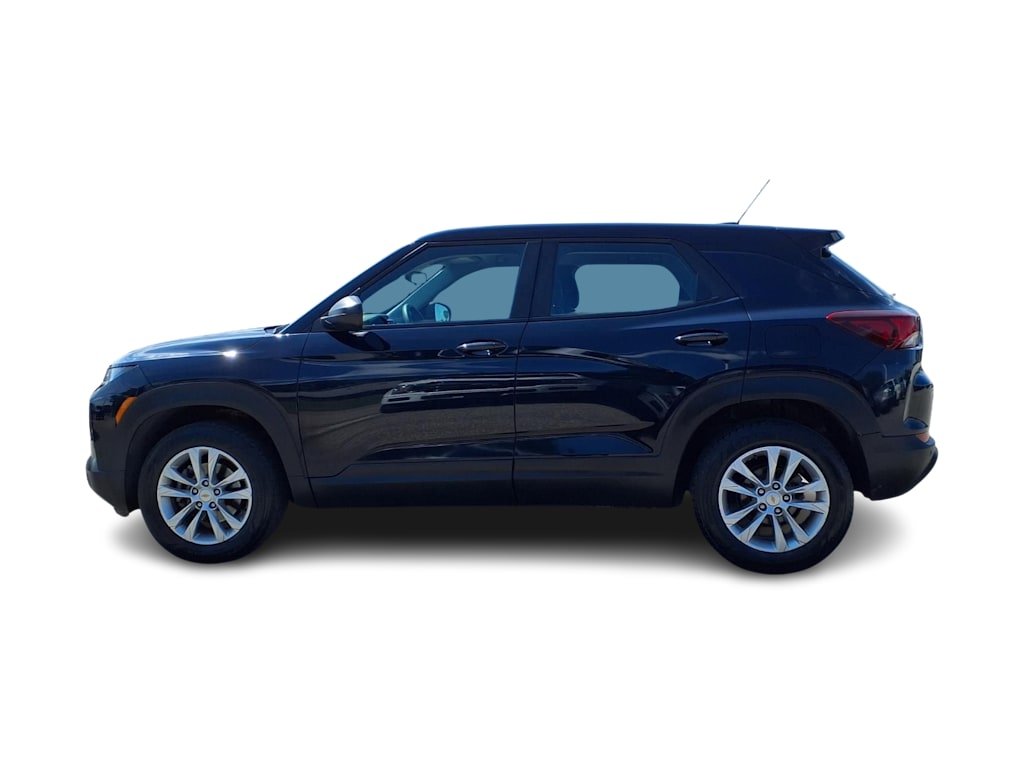 Thumbnail: 2021 Chevrolet TrailBlazer - 3
