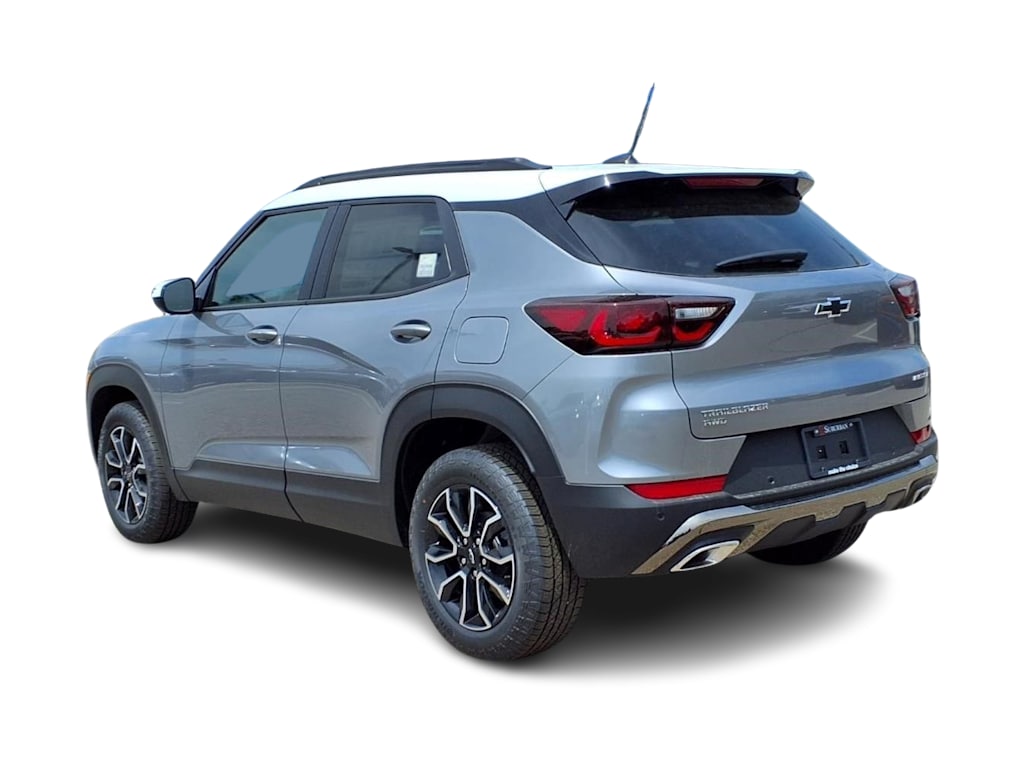 Thumbnail: 2026 Chevrolet TrailBlazer - 3