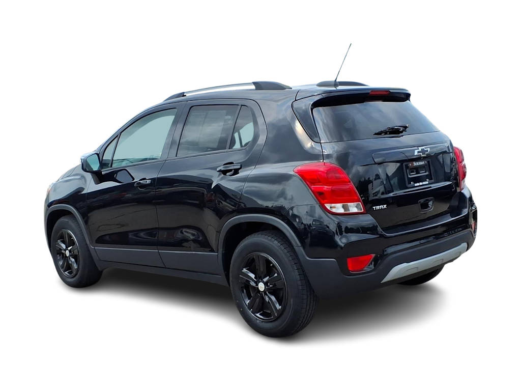 Thumbnail: 2021 Chevrolet Trax - 3