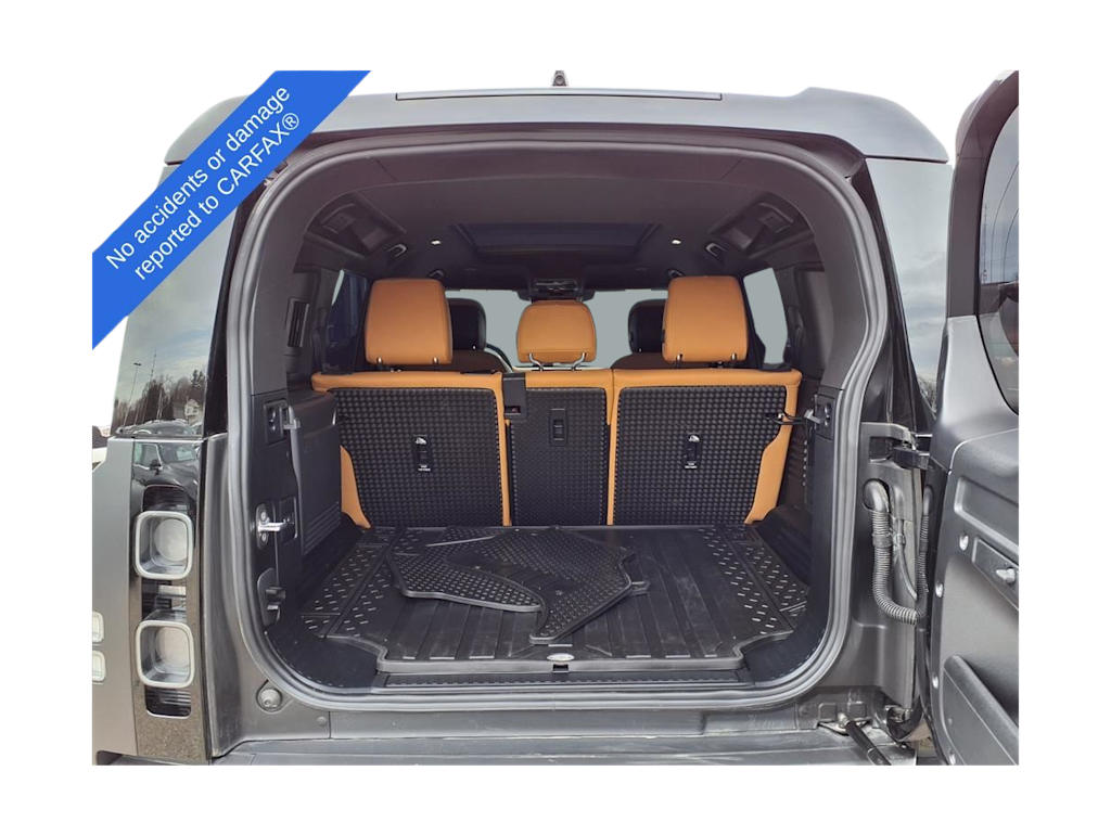 Thumbnail: 2024 Land Rover Defender - 15