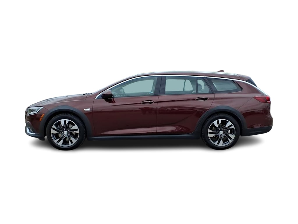 Thumbnail: 2018 Buick Regal - 3