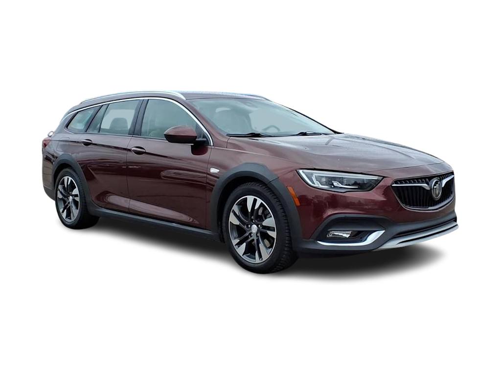 Thumbnail: 2018 Buick Regal - 16