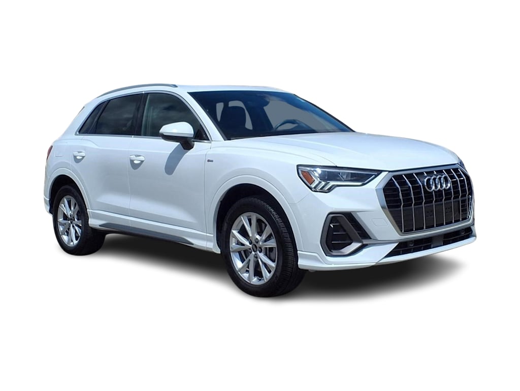Thumbnail: 2025 Audi Q3 - 15