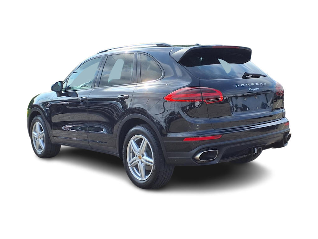 Thumbnail: 2015 Porsche Cayenne - 4