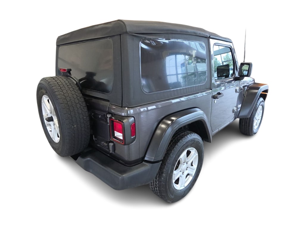 Thumbnail: 2020 Jeep Wrangler - 17